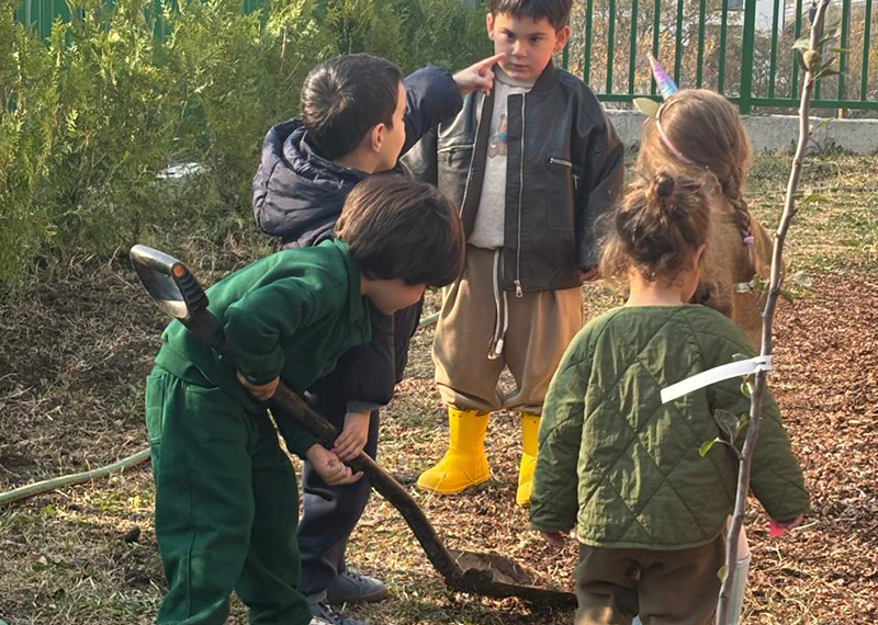 ბუნების გაკვეთილი ღია ცის ქვეშ