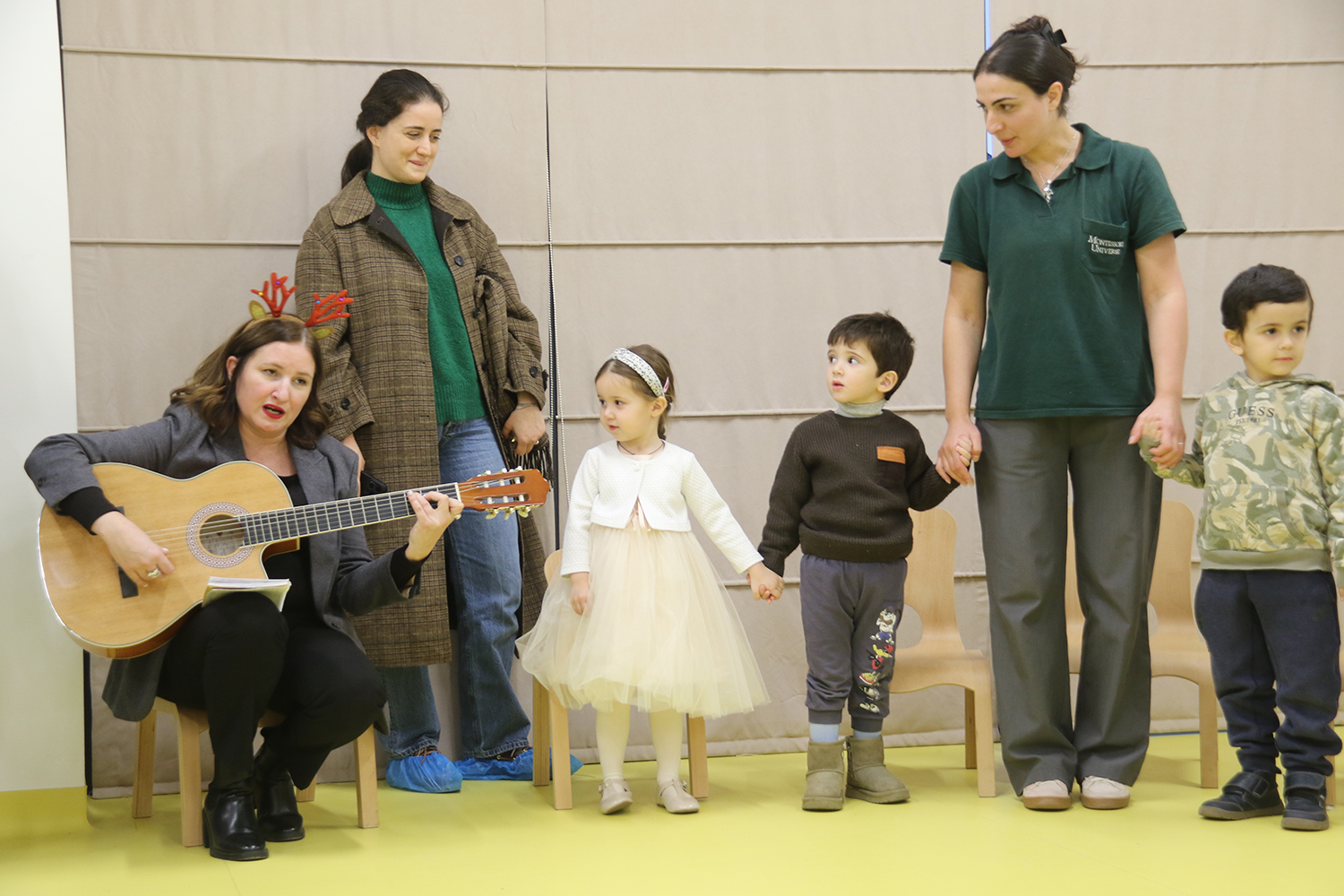 საახალწლო დღესასწაული „მონტესორი უნივერსში“