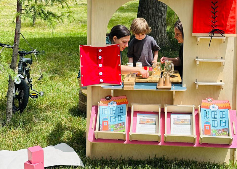 Montessori Universe's Educational and Entertainment Event at Lisi Lake